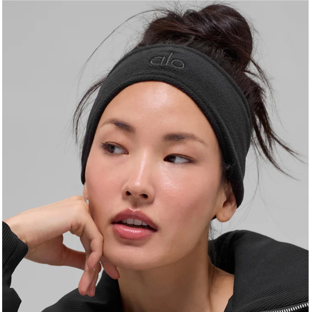 ALO Yoga Black Fleece Headband